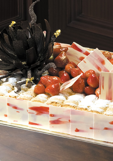 パティシエのケーキをご用意します