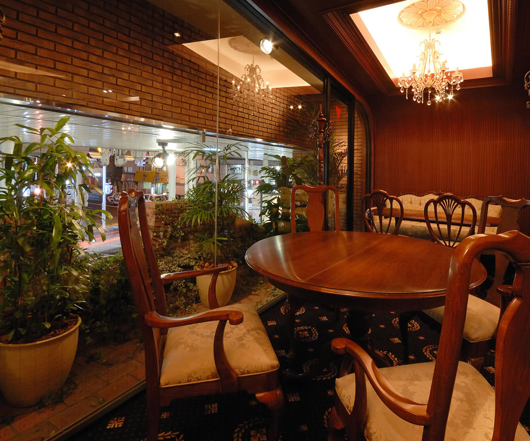 CHANDOLA チャンドラ レストラン店内